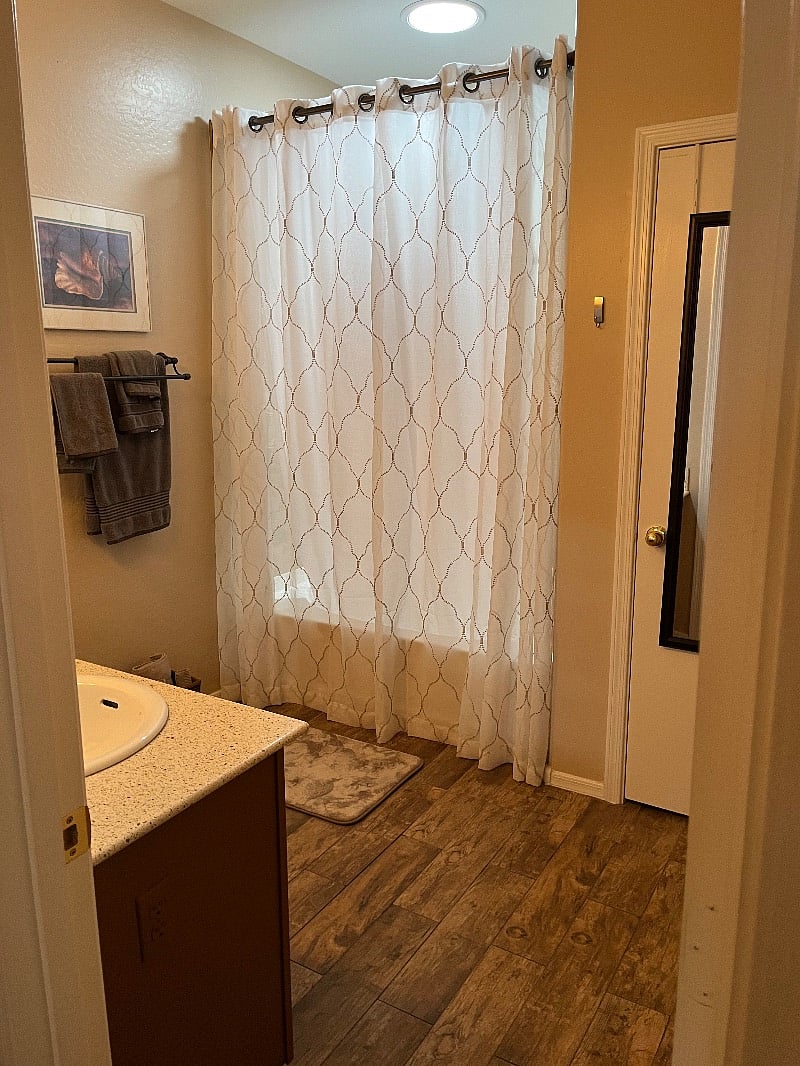Furnished Finder property 402430_1 photo 18