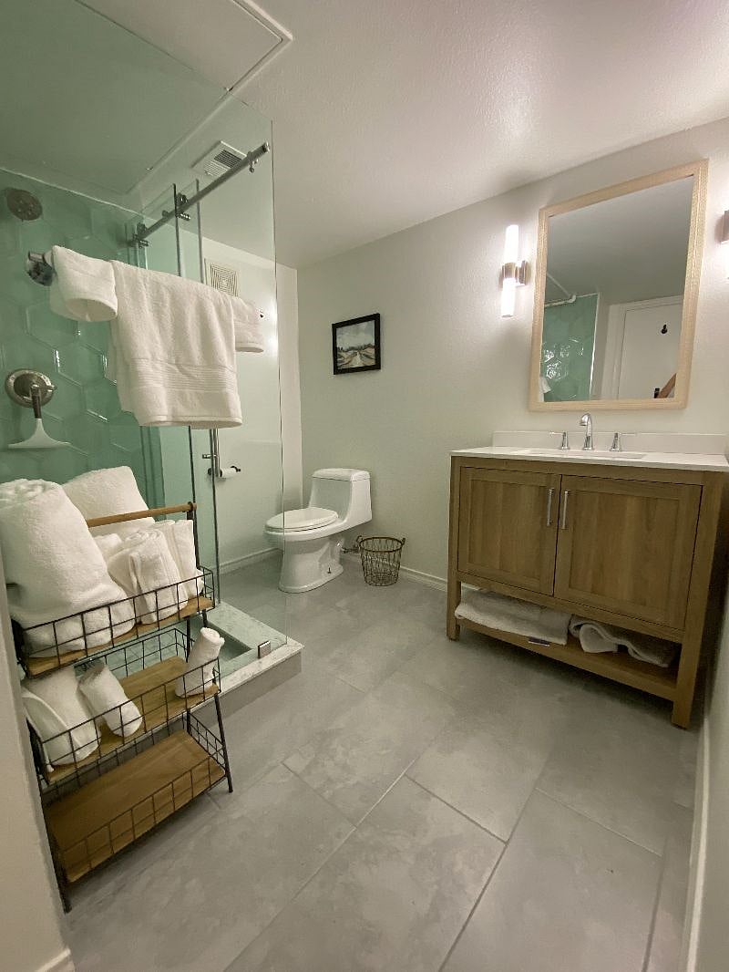 Furnished Finder property 402432_1 photo 3