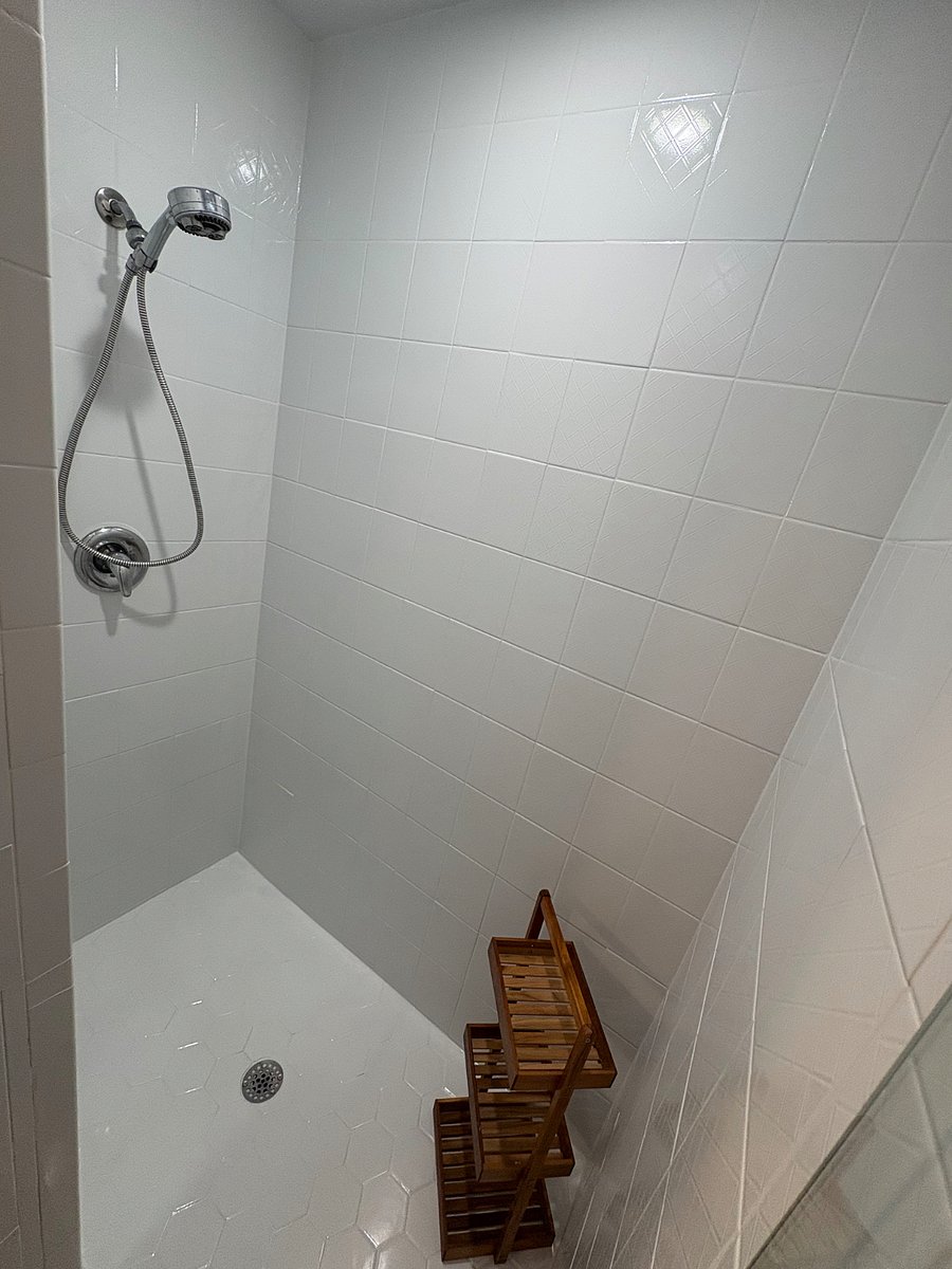 Furnished Finder property 402436_1 photo 15