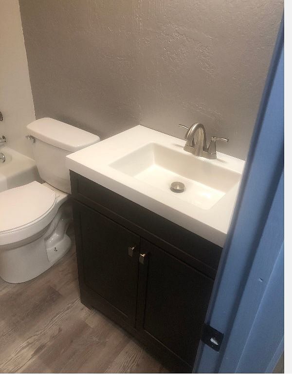 Furnished Finder property 402447_1 photo 4