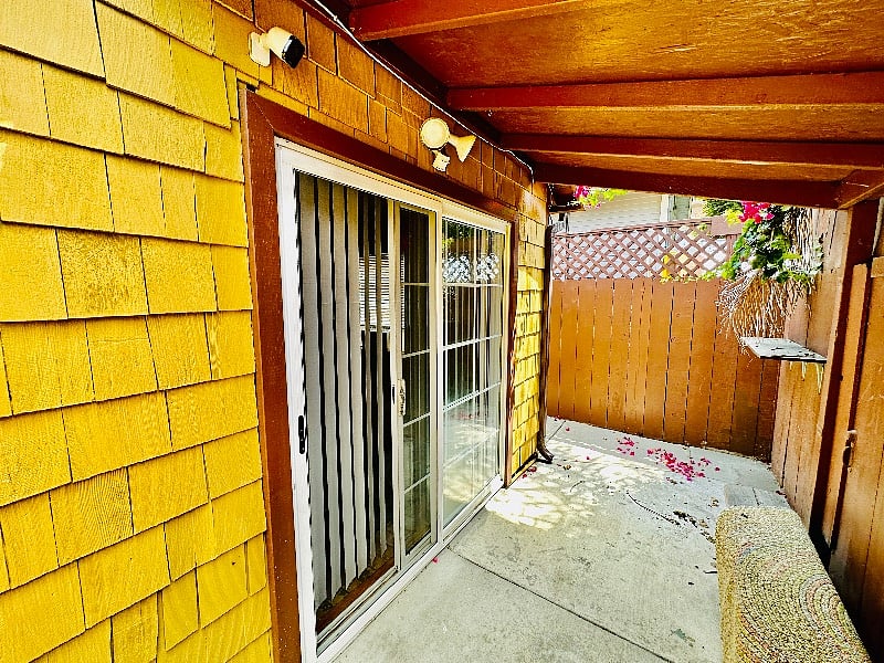 Furnished Finder property 402478_1 photo 16
