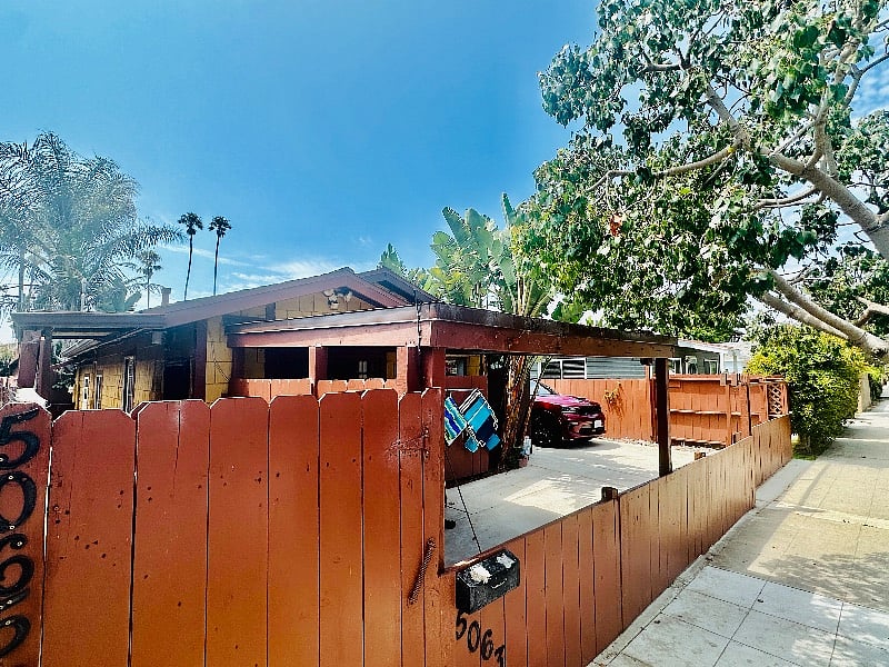 Furnished Finder property 402478_1 photo 13