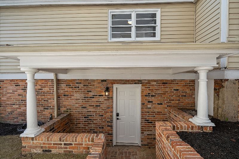 Furnished Finder property 402601_1 photo 5