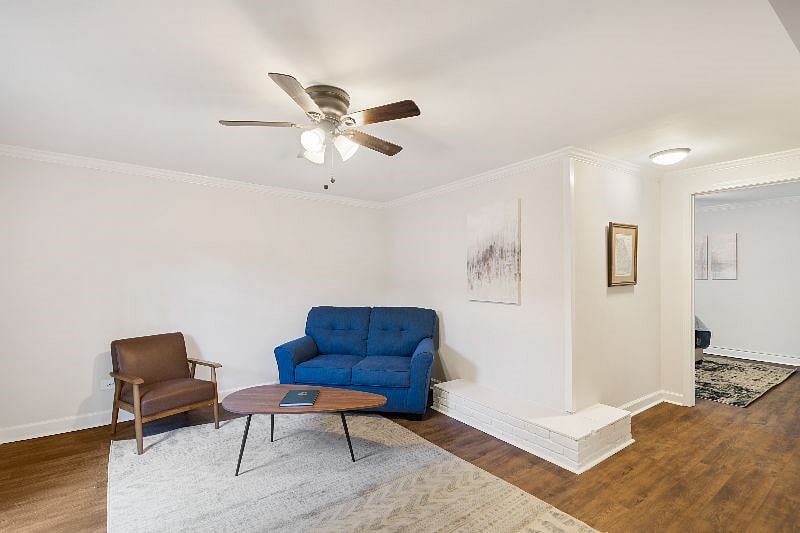 Furnished Finder property 402601_1 photo 8
