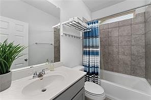 Furnished Finder property 402606_1 photo 4