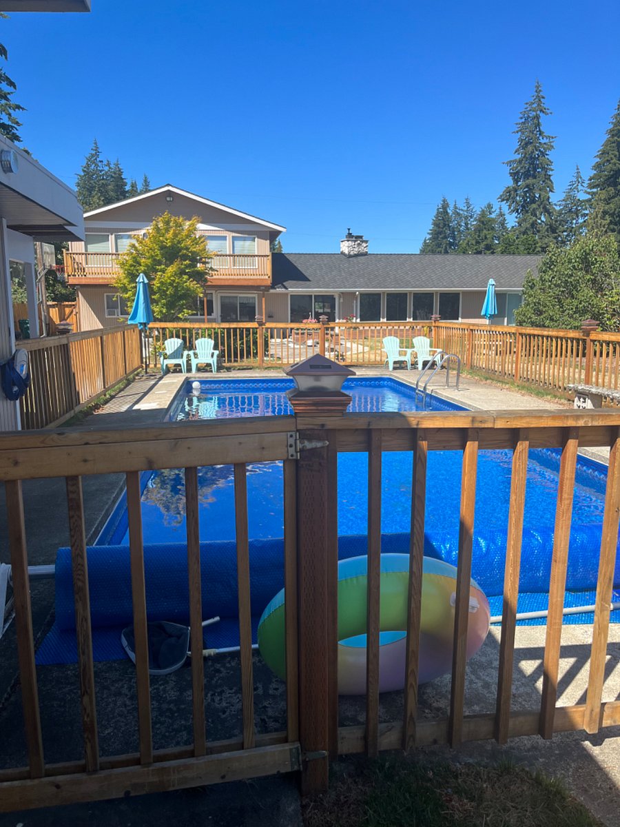Furnished Finder property 402617_2 photo 4