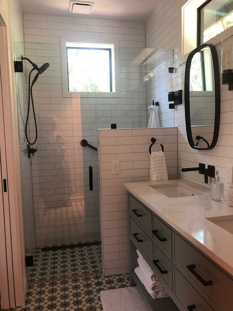 Furnished Finder property 402619_1 photo 11