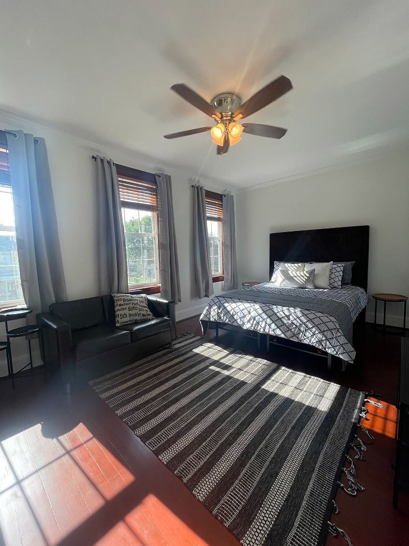 Furnished Finder property 402629_1 photo 10