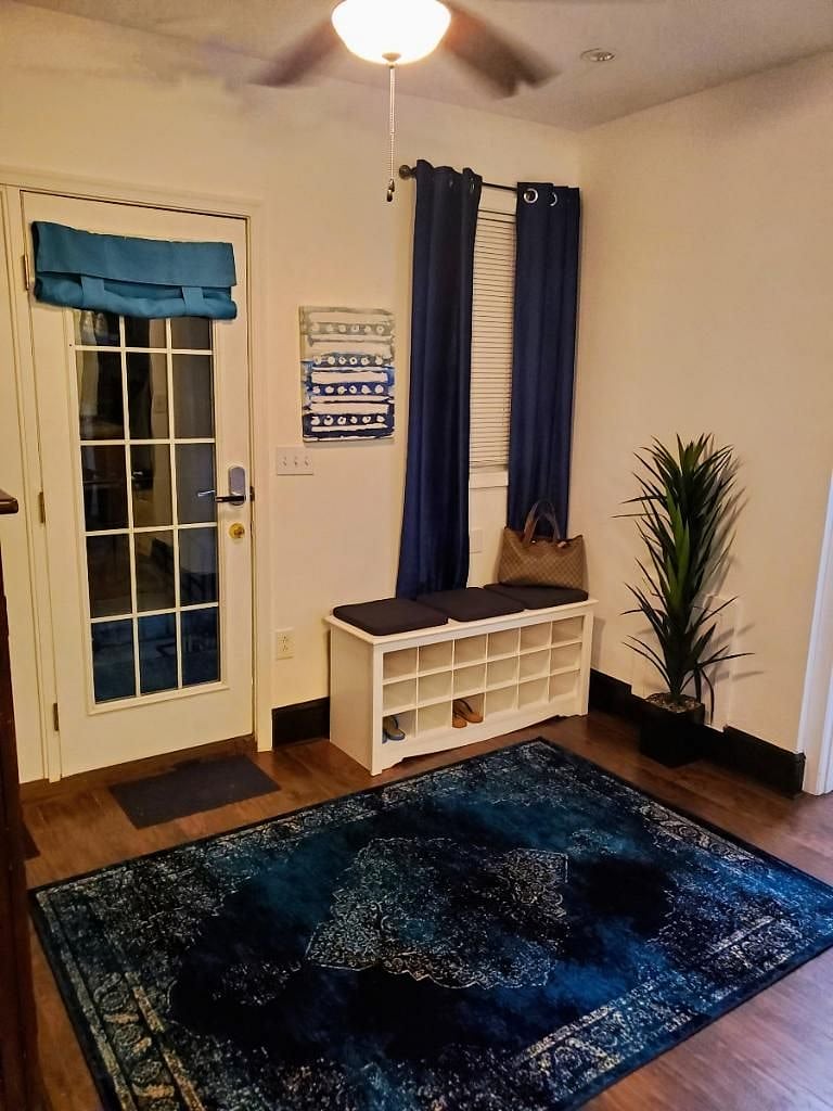 Furnished Finder property 402629_1 photo 6