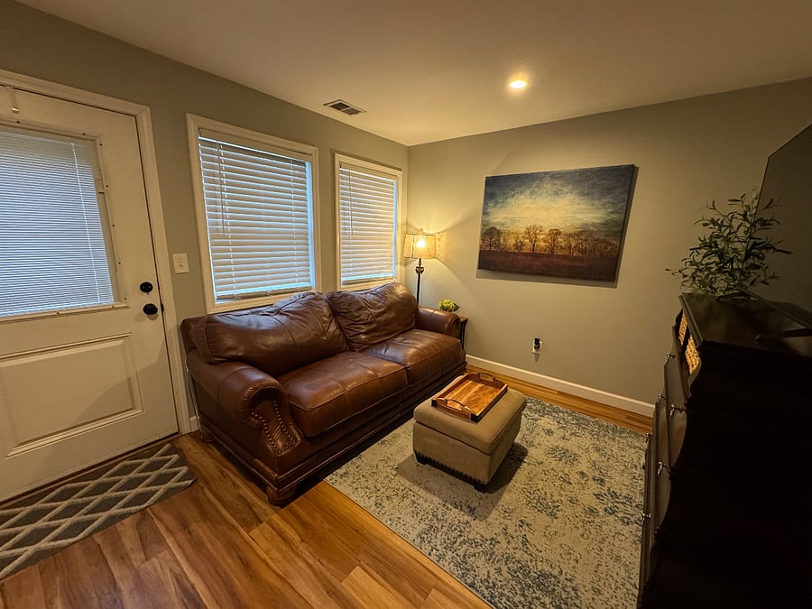 Furnished Finder property 402634_1 photo 30