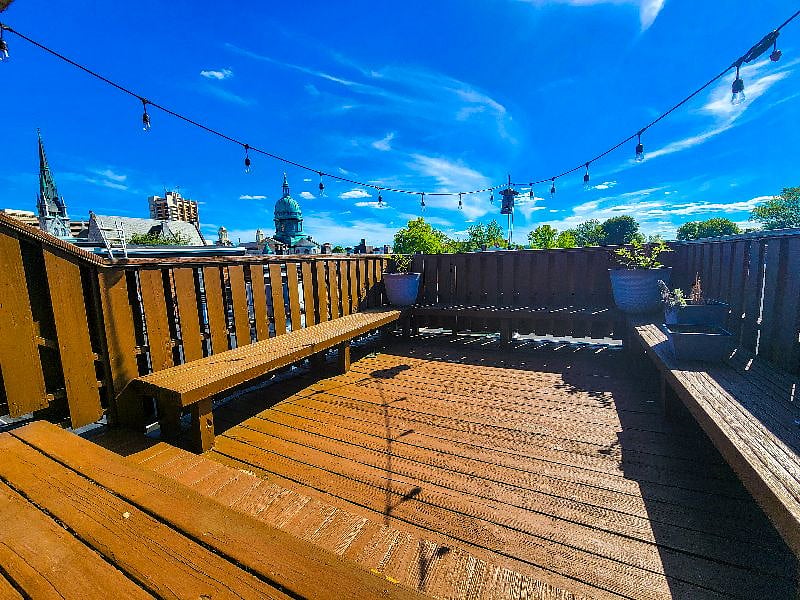 Shared Roof Deck @ Property 2 (Near Capitol)
All suites have access to this gorgeous and sweeping roof deck with views of the entire city!
