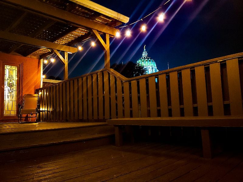 Shared Roof Deck @ Property 2 (Near Capitol)
All suites have access to this gorgeous and sweeping roof deck with views of the entire city!