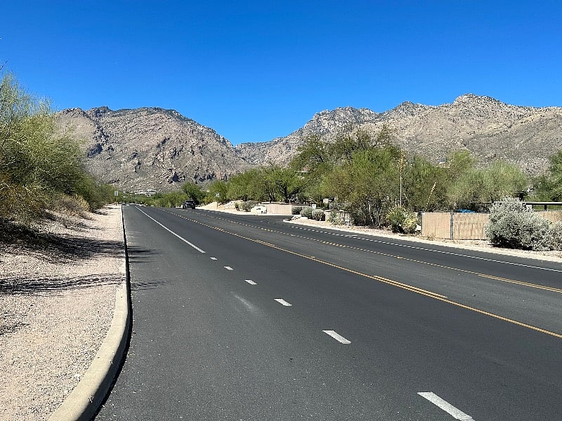 N Kolb Road looking north toward the glorious Catalina Mtns