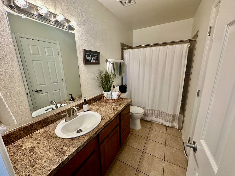 Furnished Finder property 402647_1 photo 13