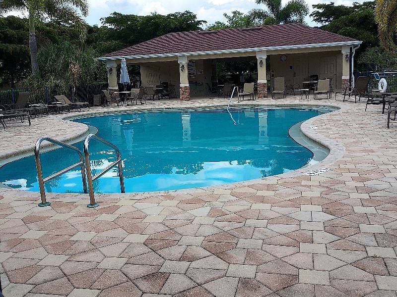 Furnished Finder property 402649_1 photo 5