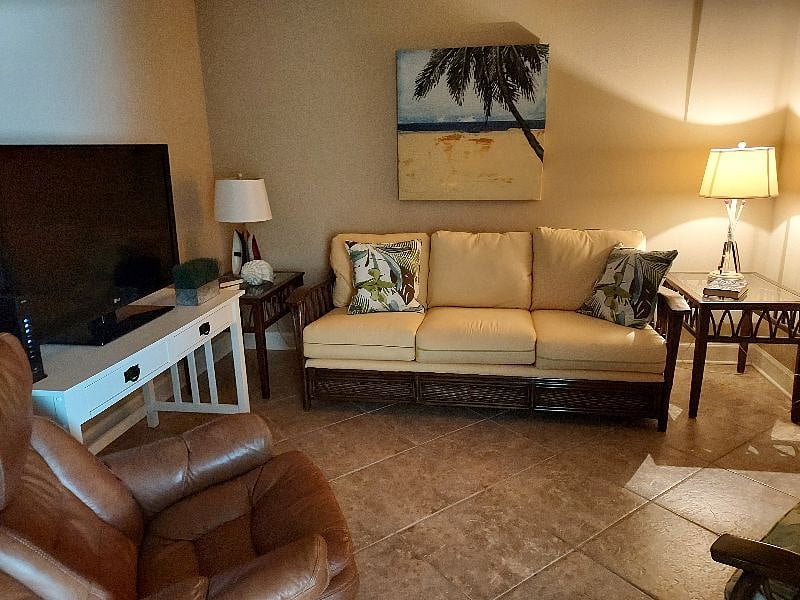 Furnished Finder property 402649_1 photo 8