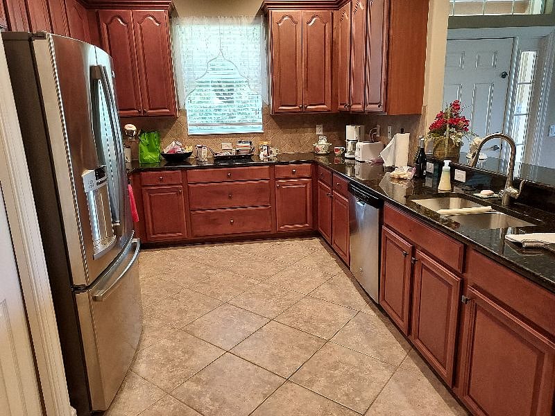 Furnished Finder property 402649_1 photo 12