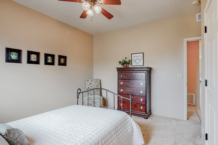 Furnished Finder property 402679_1 photo 17