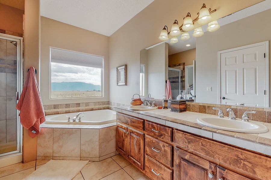 Furnished Finder property 402679_1 photo 13