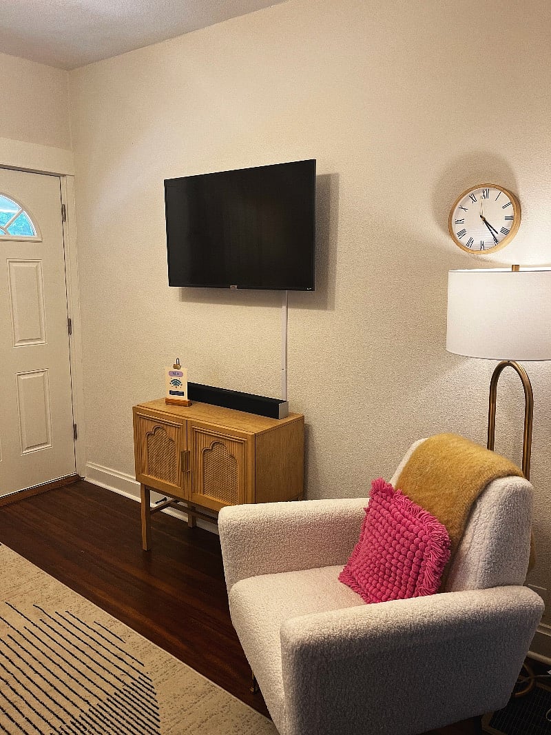Furnished Finder property 402701_1 photo 3