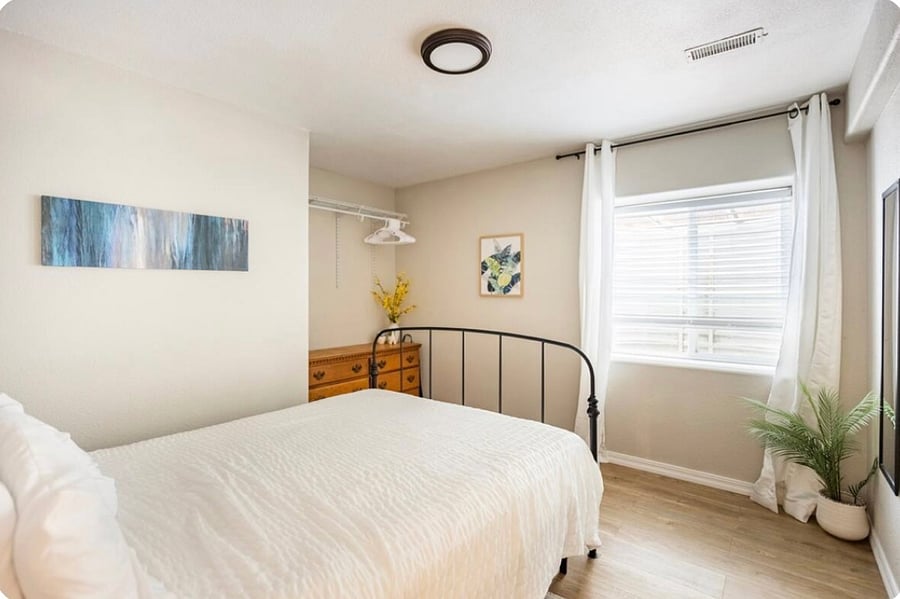 Furnished Finder property 402750_1 photo 12