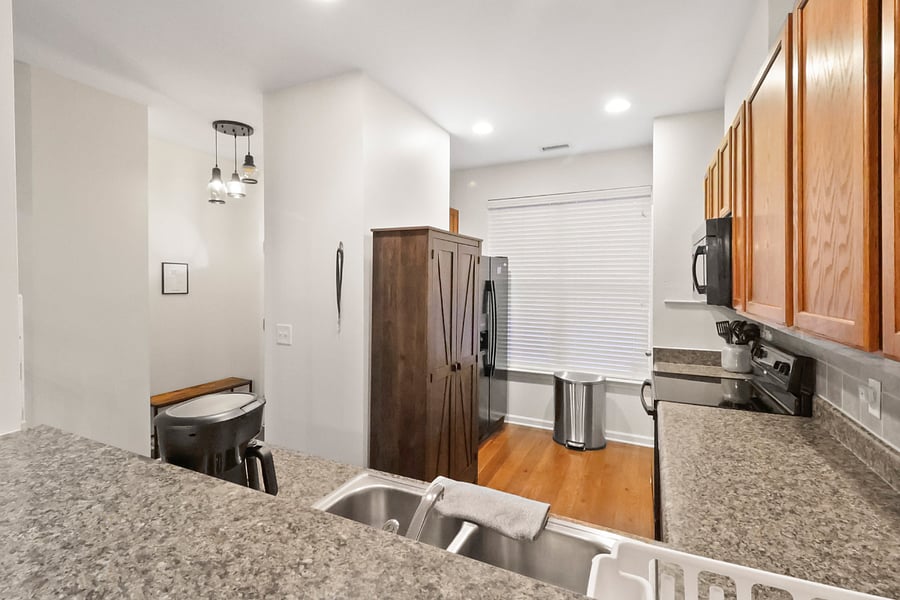 Kitchen Unit 2