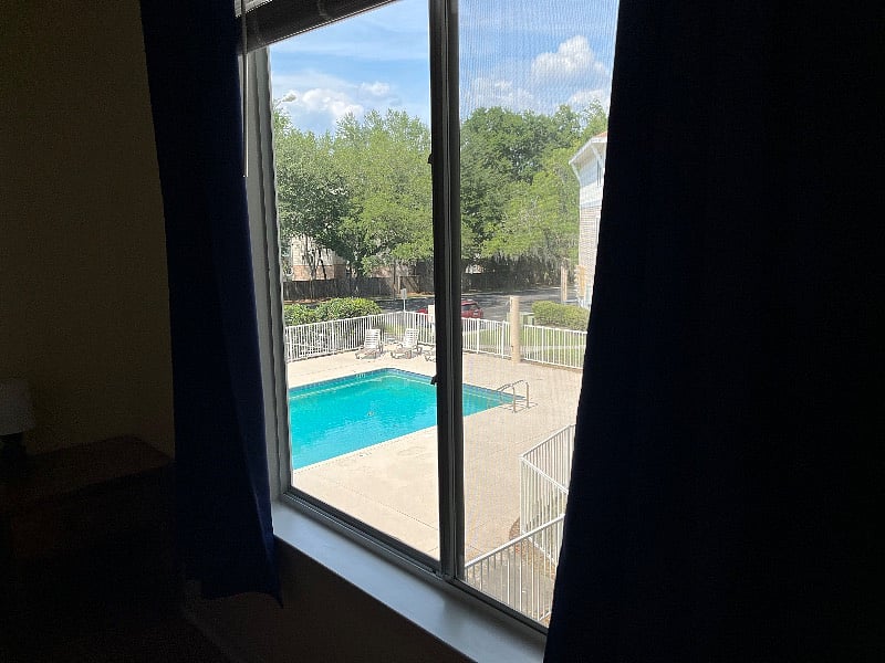 Furnished Finder property 402790_2 photo 7