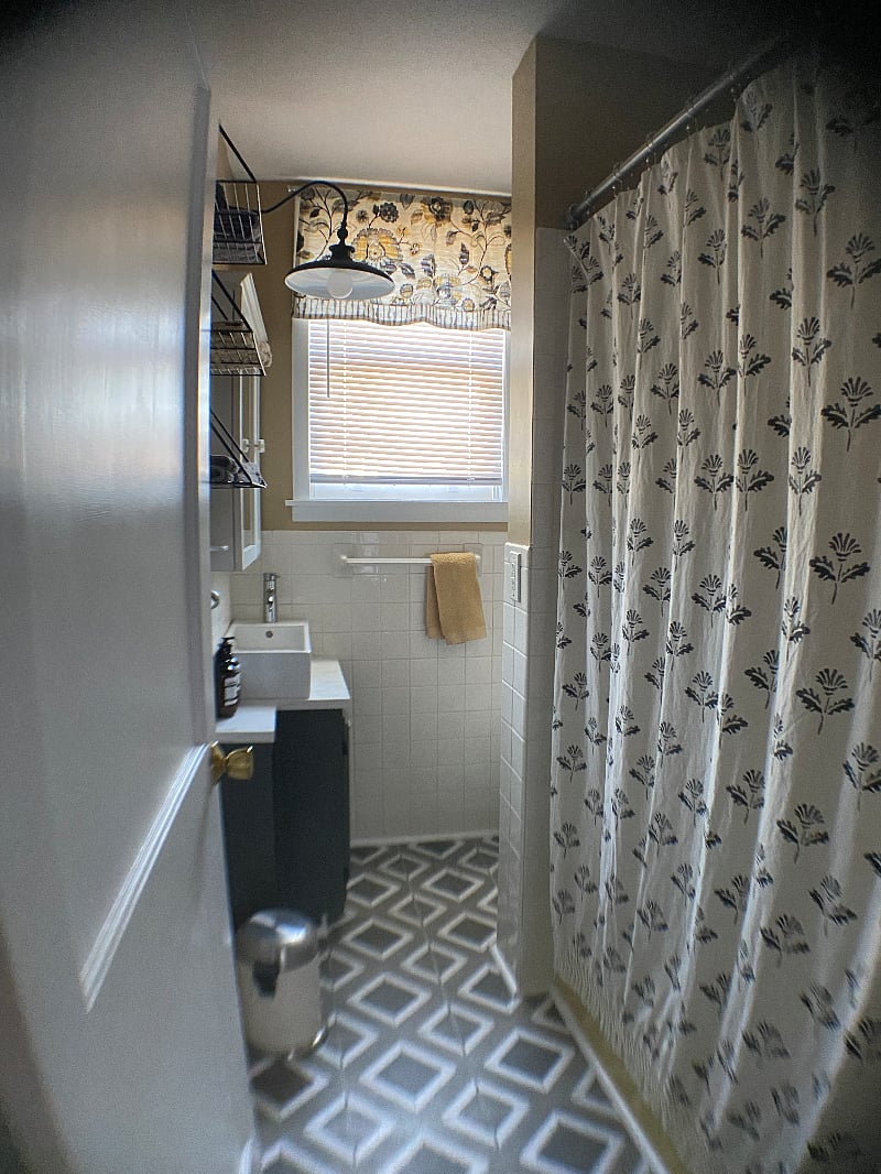 Furnished Finder property 402795_1 photo 26