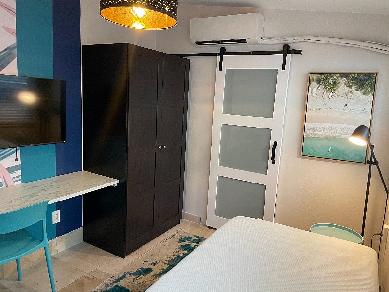 Furnished Finder property 402802_1 photo 16