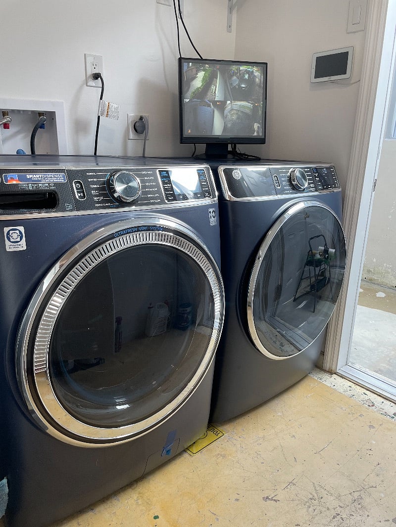 Laundry room shared with just one person (you will have your own assigned days/times )