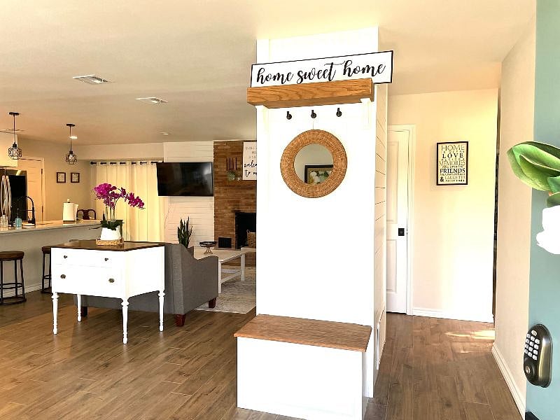 Furnished Finder property 402813_1 photo 3