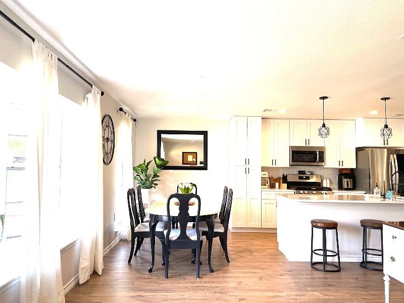 Furnished Finder property 402813_1 photo 5