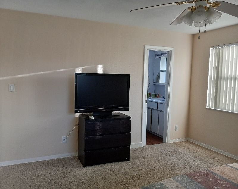 Furnished Finder property 402873_1 photo 3