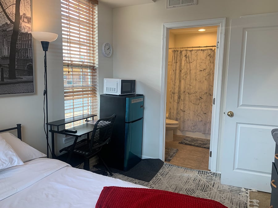 Furnished Finder property 402895_1 photo 3