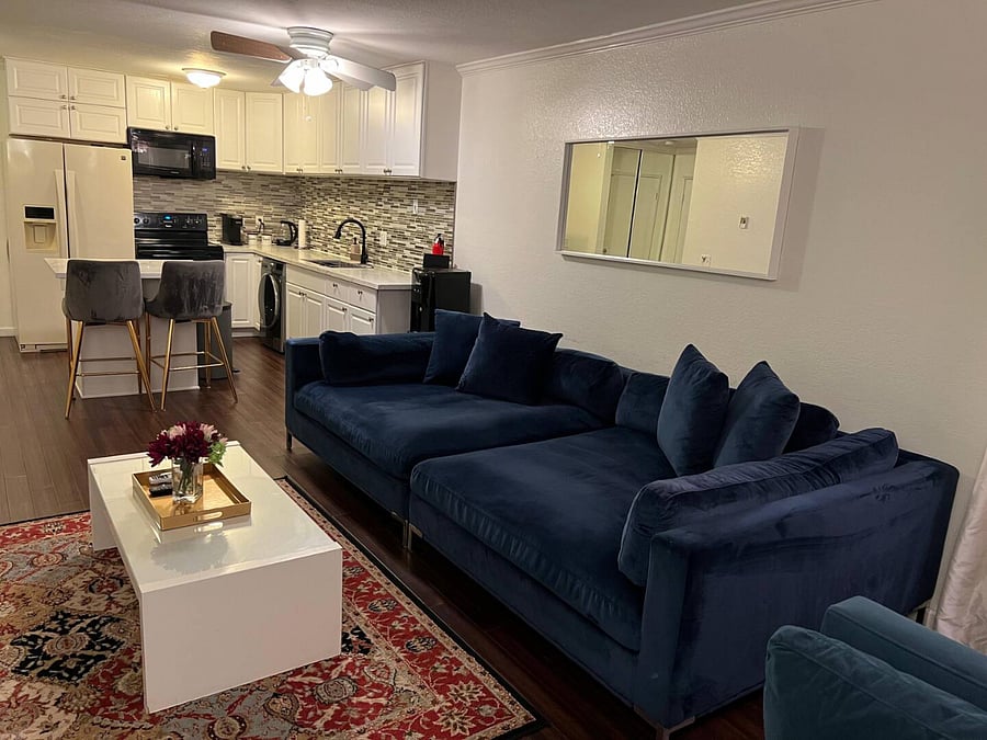Furnished Finder property 402984_1 photo 4