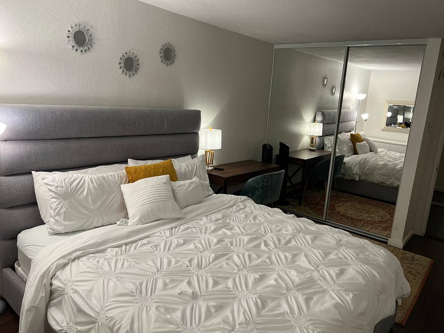 Furnished Finder property 402984_1 photo 7