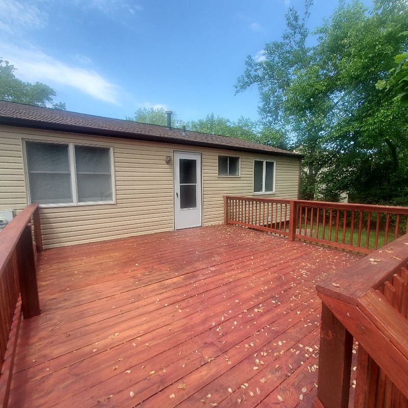 Furnished Finder property 402995_1 photo 17
