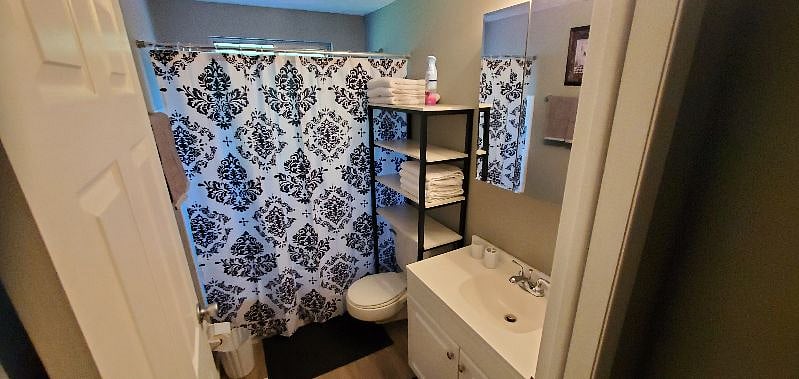 Furnished Finder property 402995_1 photo 6
