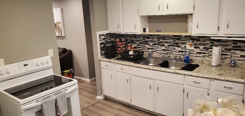 Furnished Finder property 402995_1 photo 7