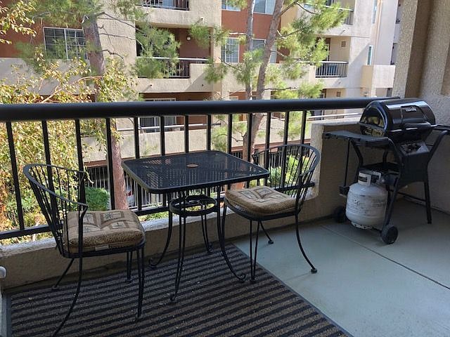 Furnished Finder property 403017_1 photo 3