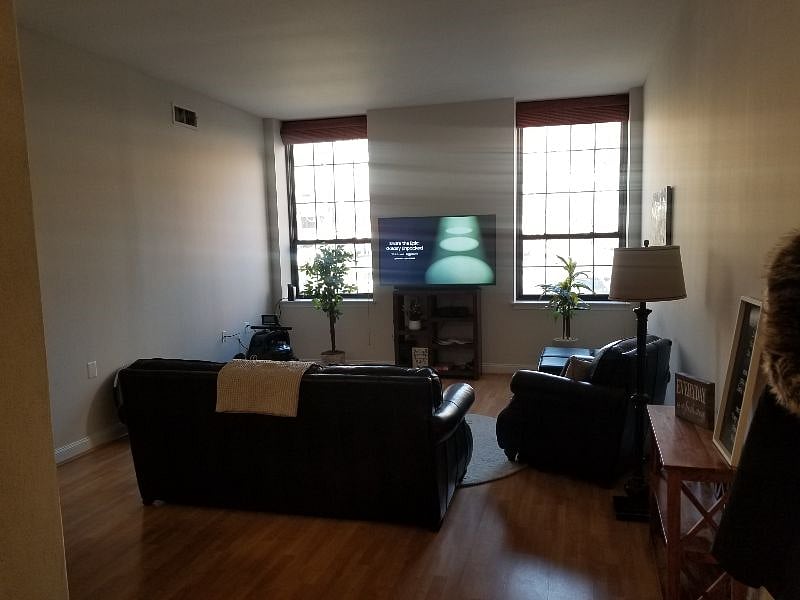 Furnished Finder property 403019_1 photo 6