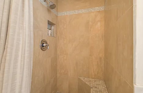Furnished Finder property 403020_1 photo 15