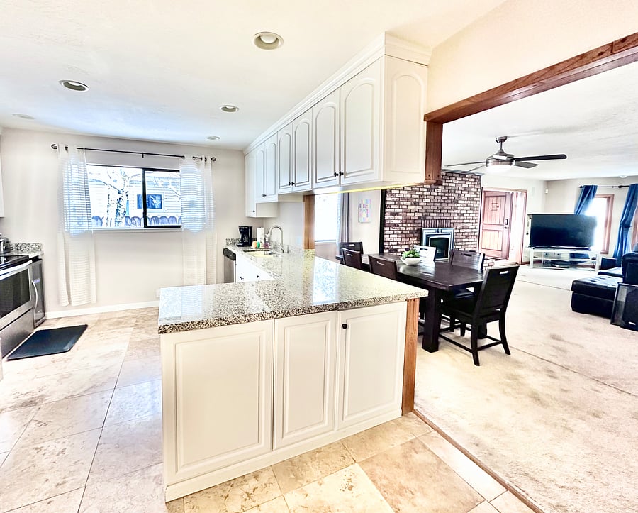 Furnished Finder property 403040_1 photo 8