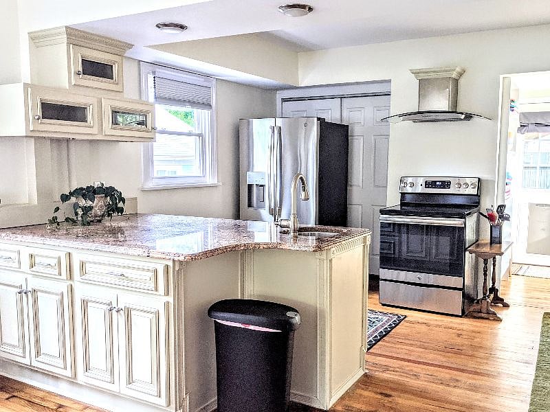 Furnished Finder property 403047_1 photo 6