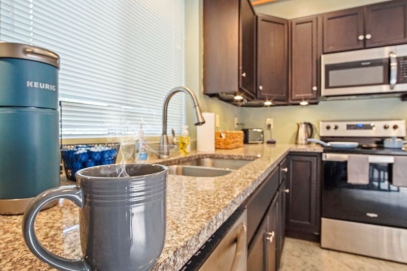 Furnished Finder property 403082_2 photo 5