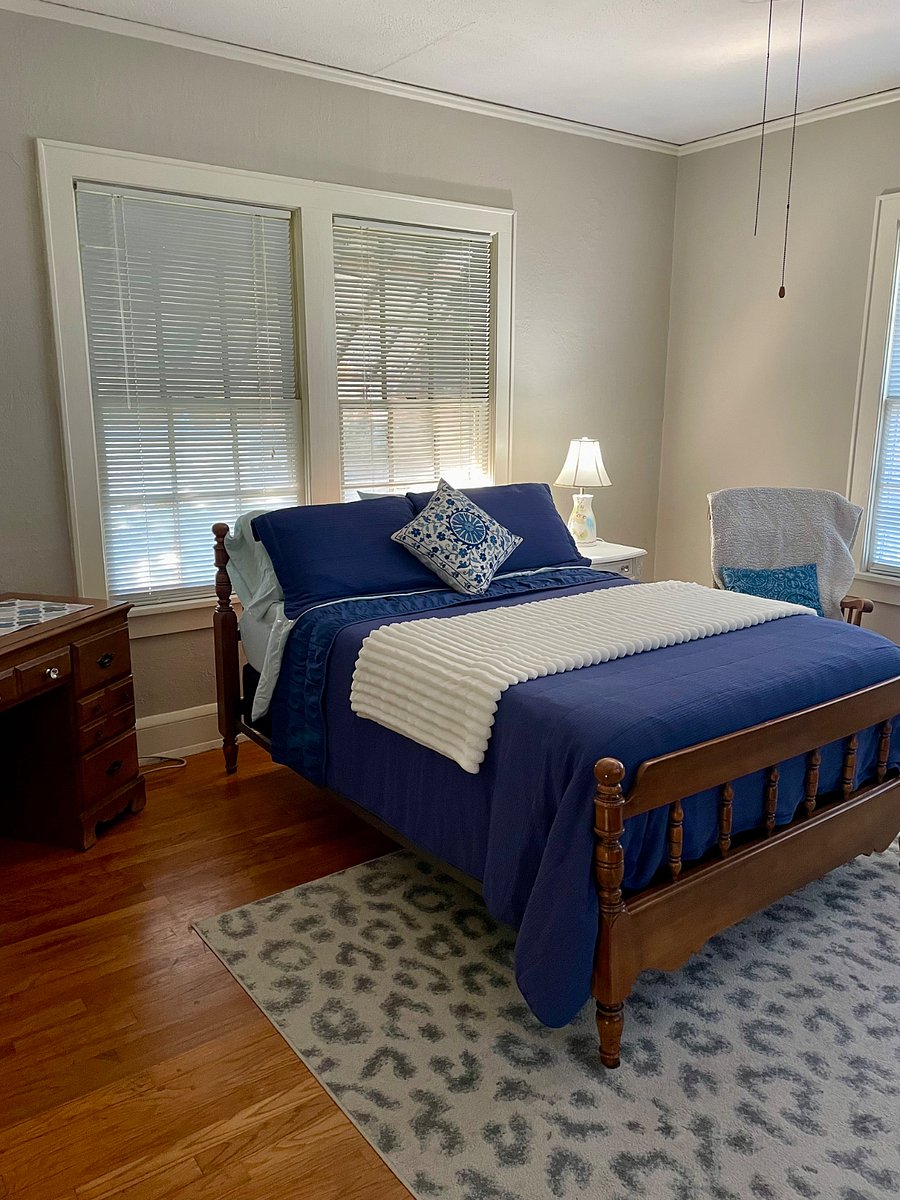 Furnished Finder property 403085_1 photo 3