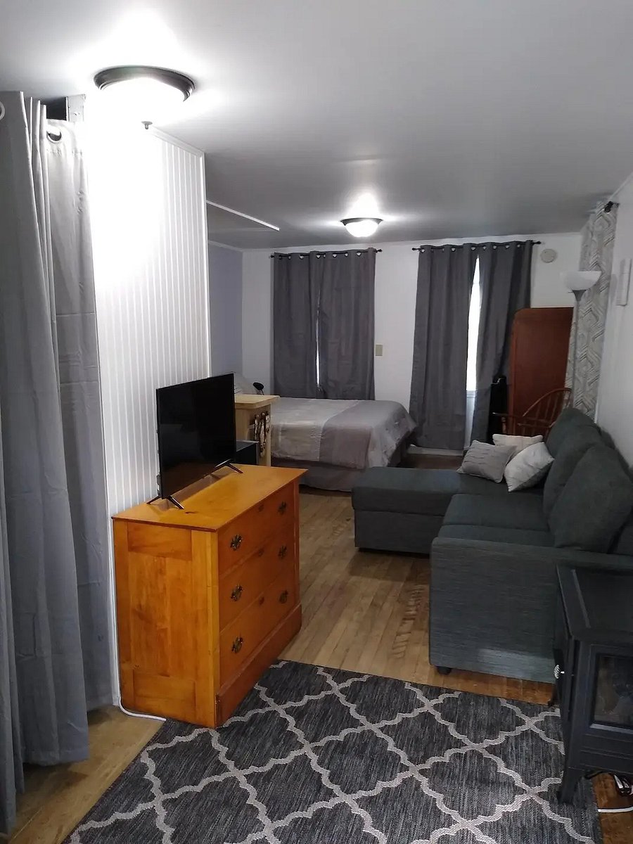 Furnished Finder property 403089_1 photo 1