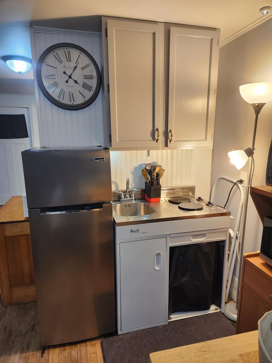 Furnished Finder property 403089_1 photo 3