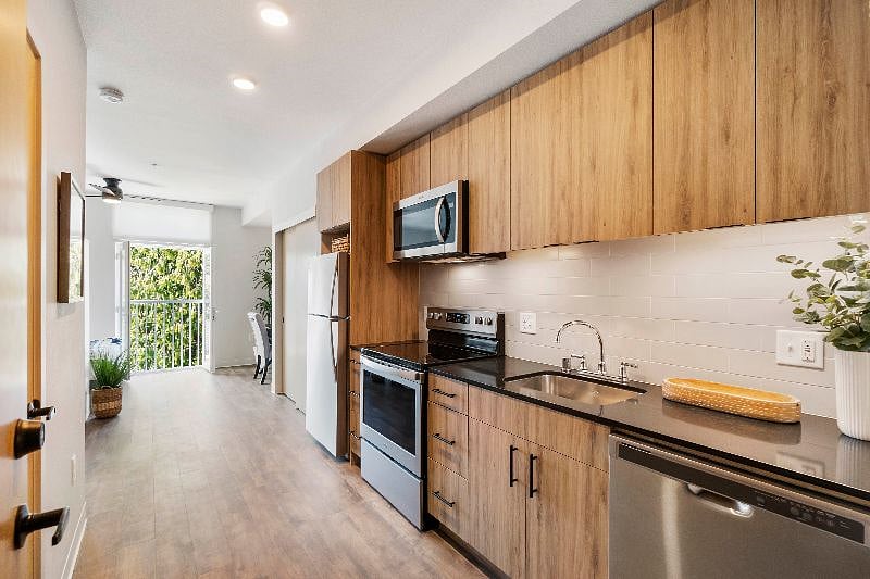 Furnished Finder property 403094_1 photo 1