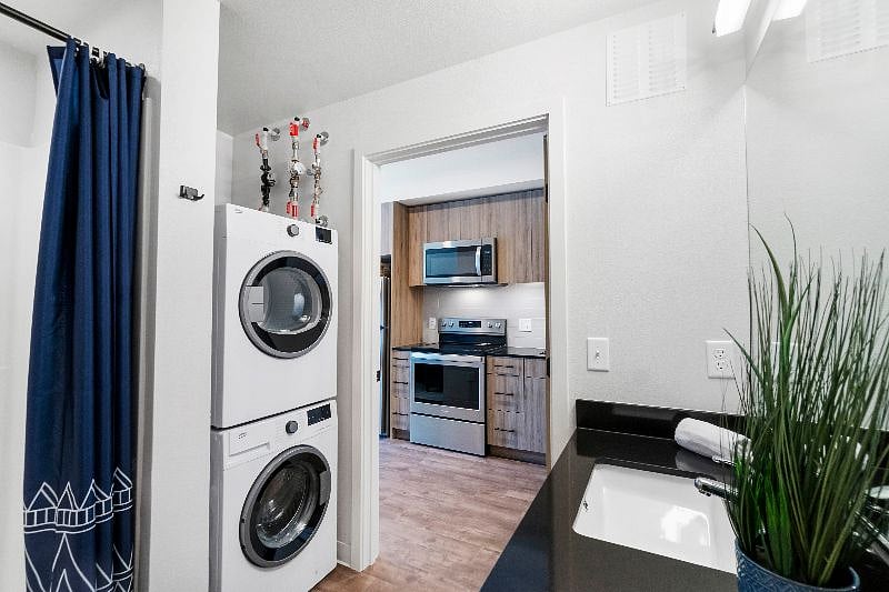 Furnished Finder property 403094_1 photo 11